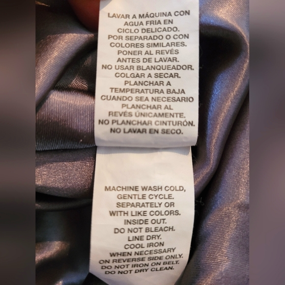 ⏰️3/$10 10Y Children's Place Beautiful shiny skirt - Picture 7 of 8